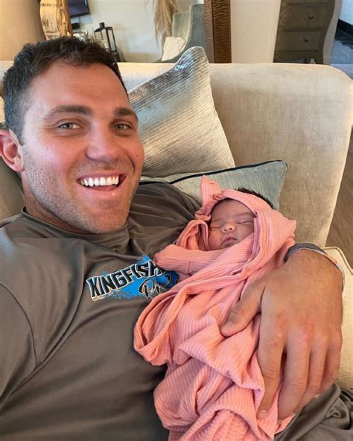 Alex Kompothecras Bio, Wiki, Age, Family, Siblings, Girlfriend, Baby, Fired, Siesta Key and Net Worth