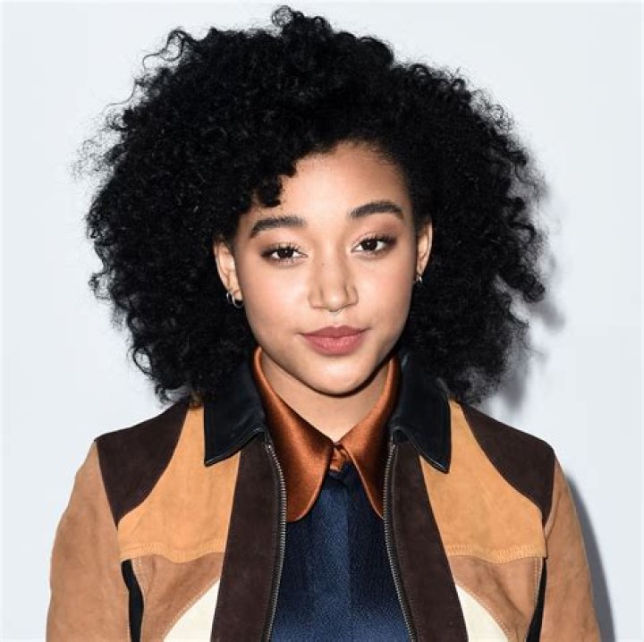 Amandla Stenberg Height, Weight, Age, Wiki, Biography, Net Worth, Facts