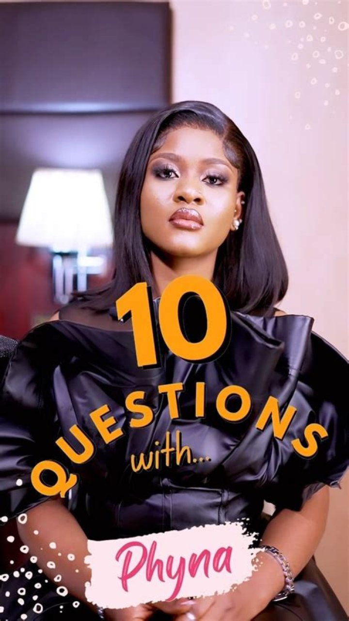 
BBNaija S7: Phyna Questions Groovy’s Intentions Towards Her 