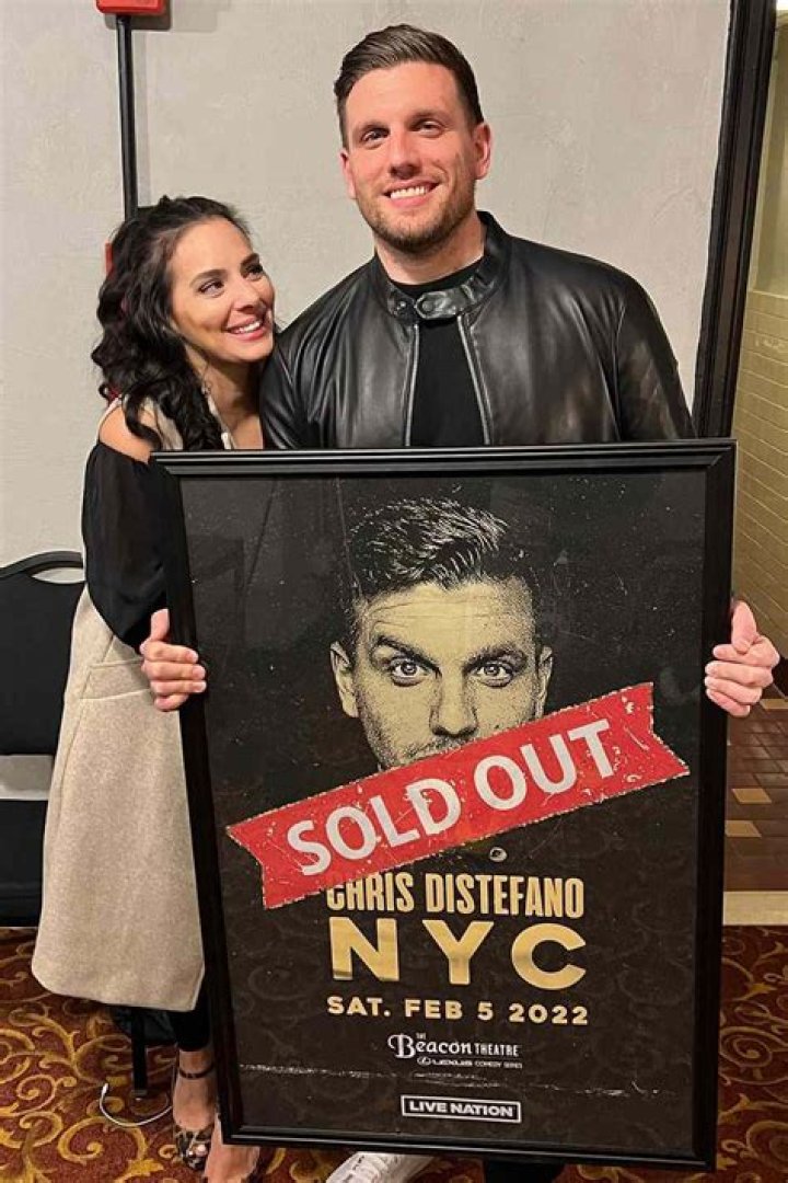 Carly Aquilino Bio, Wiki, Age, Pete Davidson, Boyfriend, Chris Distefano, Girl Code, Net Worth, Weight Loss, Podcast and Stand Up Tour