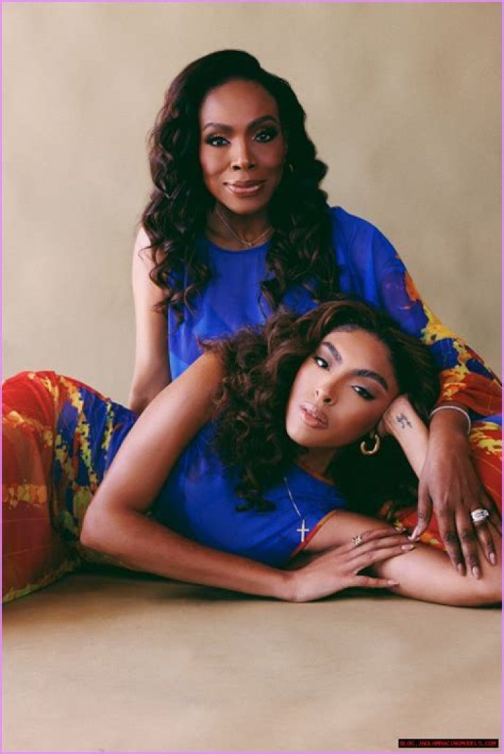 Ivy-Victoria Maurice Age: Meet Sheryl Lee Ralph Daughter On Instagram