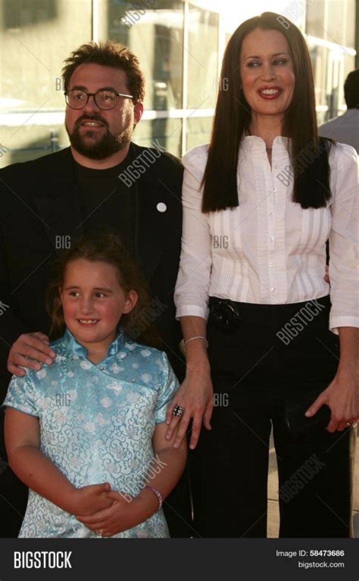 Jennifer Schwalbach Smith, Kevin Smith Wife – Bio, Kids, Family, Facts