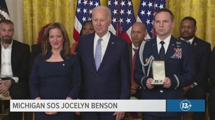 Jocelyn Benson Age, Biography, Husband and Family Facts – Net Worth and Salary of Secretary of State of Michigan