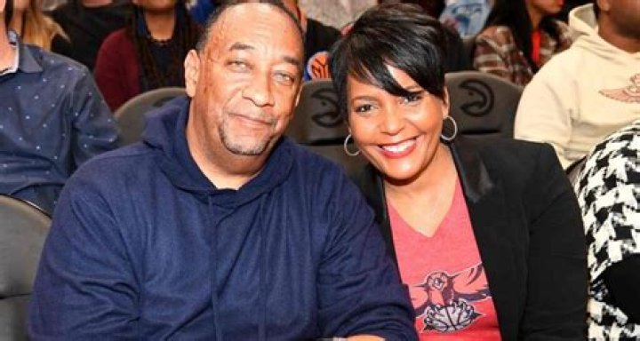 Keisha Lance Bottoms Husband Illness & Leggings Controversy, What Happened At Atlanta Restaurant?