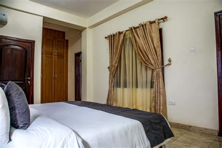 NARPO HOTELS, Dome, Ghana