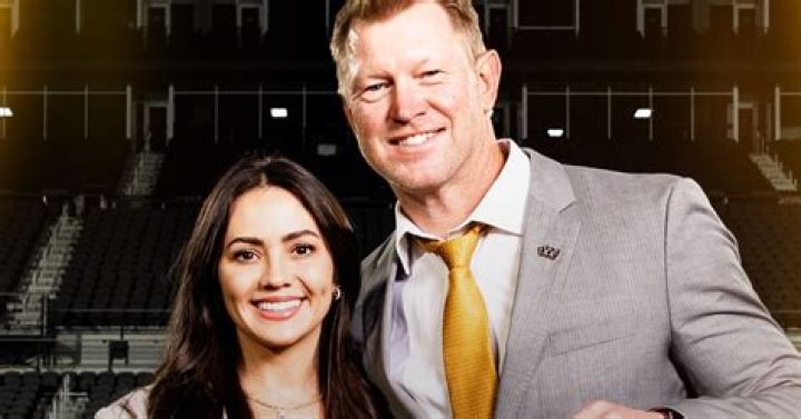 Scott Frost Wife Ashley Neidhardt – Salary, Net Worth, Age, Height & Children