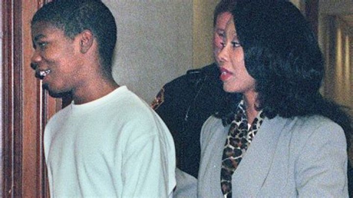 
Who Is Anthony Harris’ Mother, Cyndi Harris? Murder Suspect Of Devan Duniver 