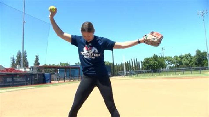 Who Is Hailey Dolcini? Full Bio Explained Of Texas Softball Pitcher