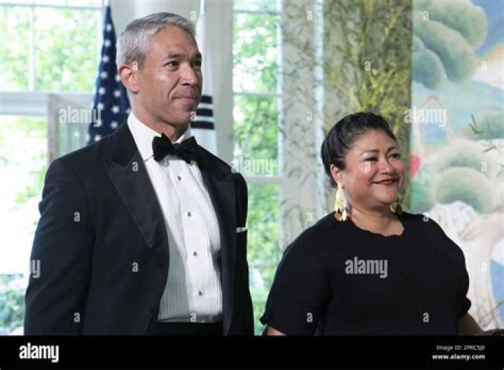 Who Is Ron Nirenberg Wife Erika Prosper? Details To Know About Her